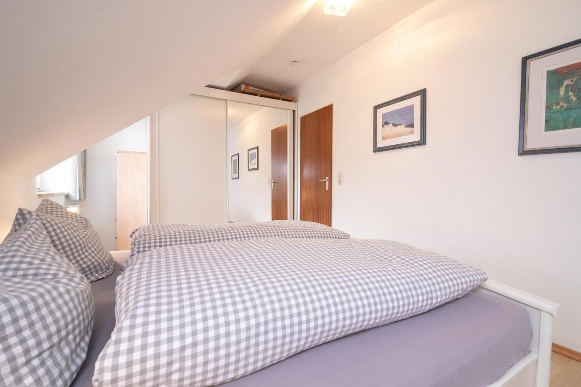 Familyhaus- 8